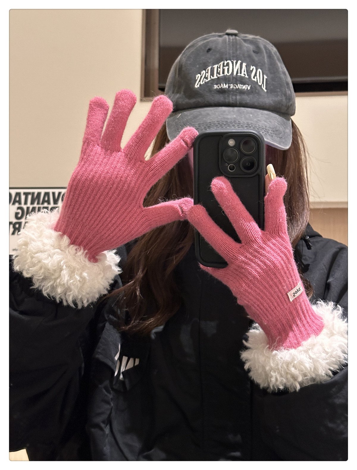 Custom winter gloves cozy warm fashion knitwear